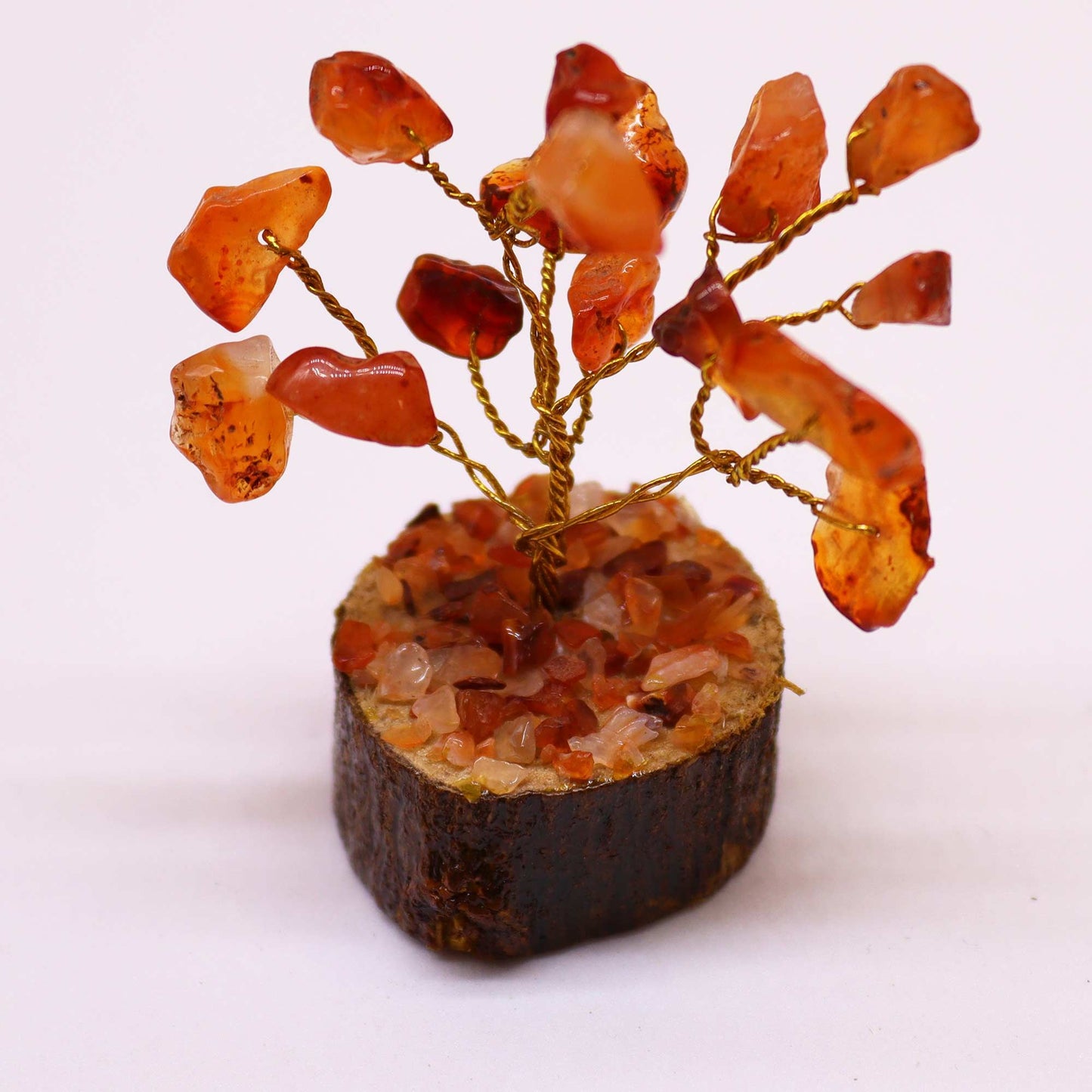 Mini árbol de Cornalina sobre Base de Madera - 15 Gemas Naturales