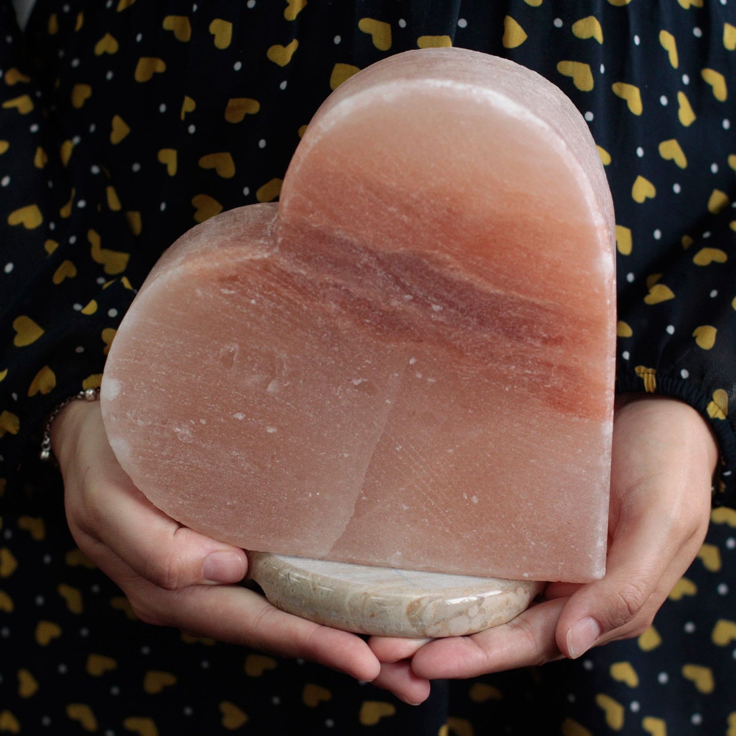 Lámpara de Sal del Himalaya Corazón 3kg – Piedra Natural Tallada a Mano.