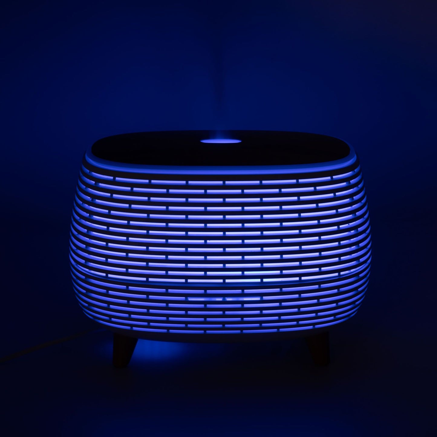 Difusor aromaterapia Futurista con estrías - USB - Cambio de color - Control remoto