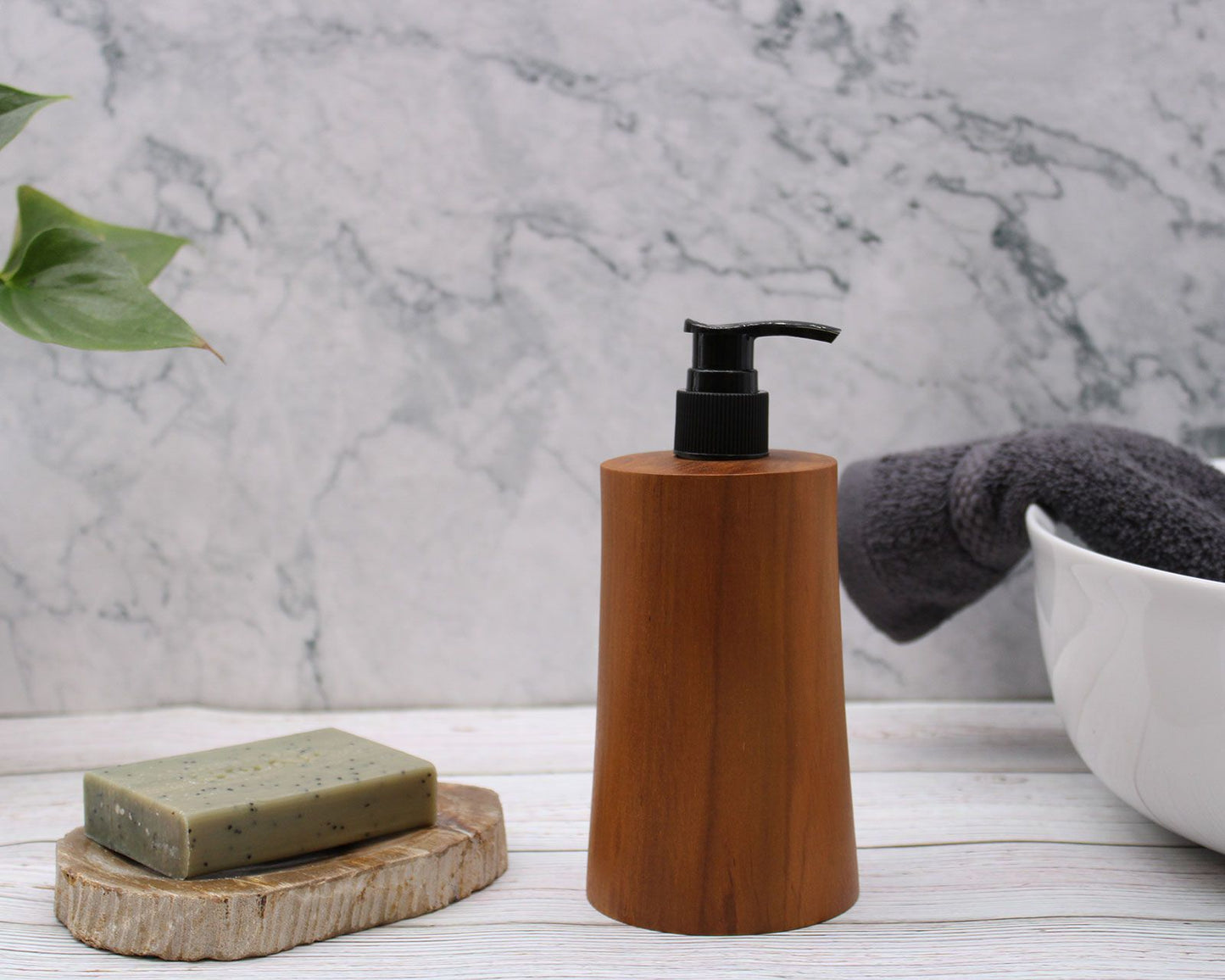 Dispensador de jabón de madera de teca natural - Elegance