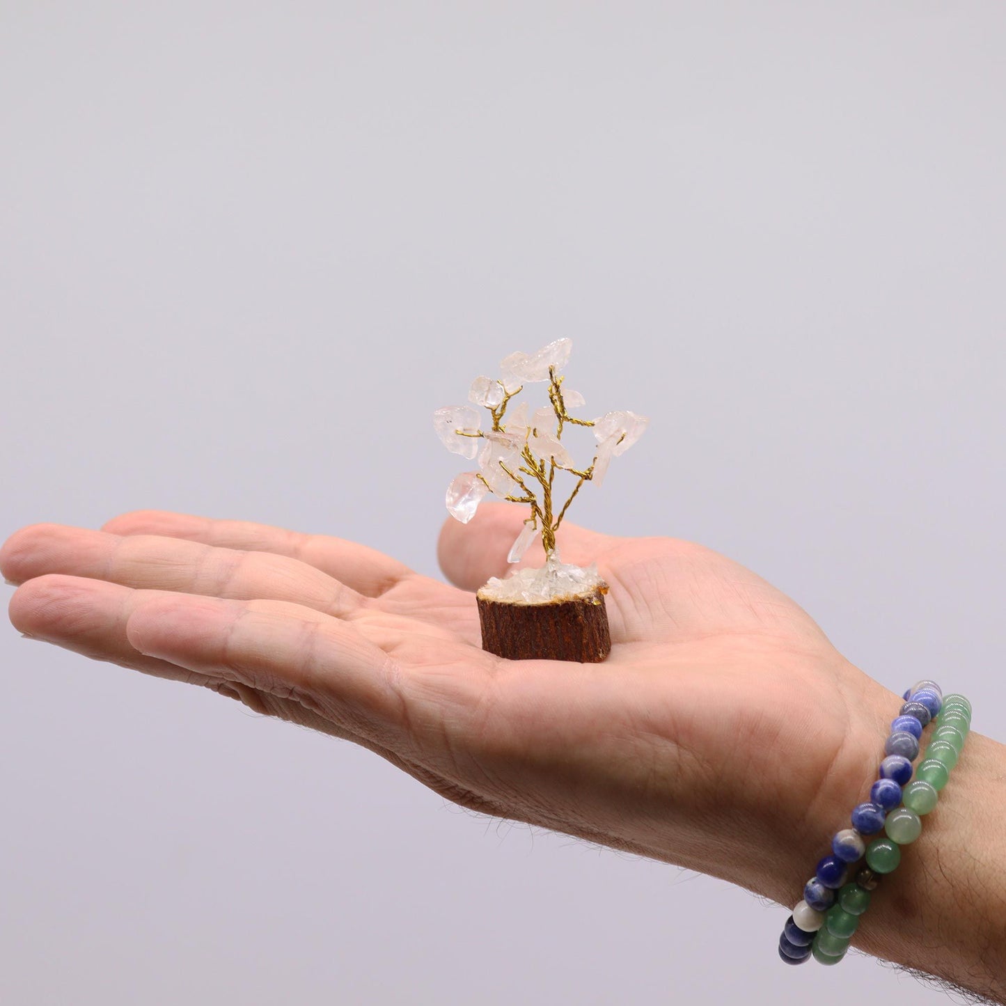 Mini árbol de Cuarzo sobre Base de Madera - 15 Gemas Naturales
