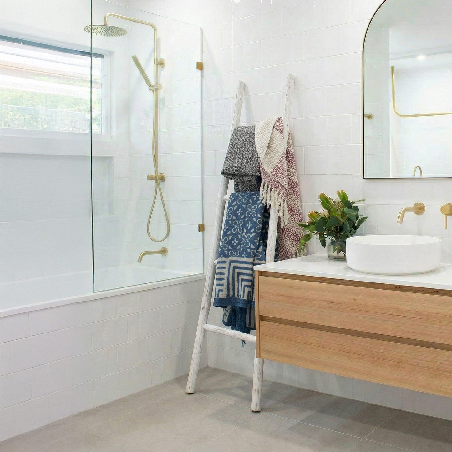 Escalera de Madera Kemu - 1.5 m - Blanco - Estilo Japonés