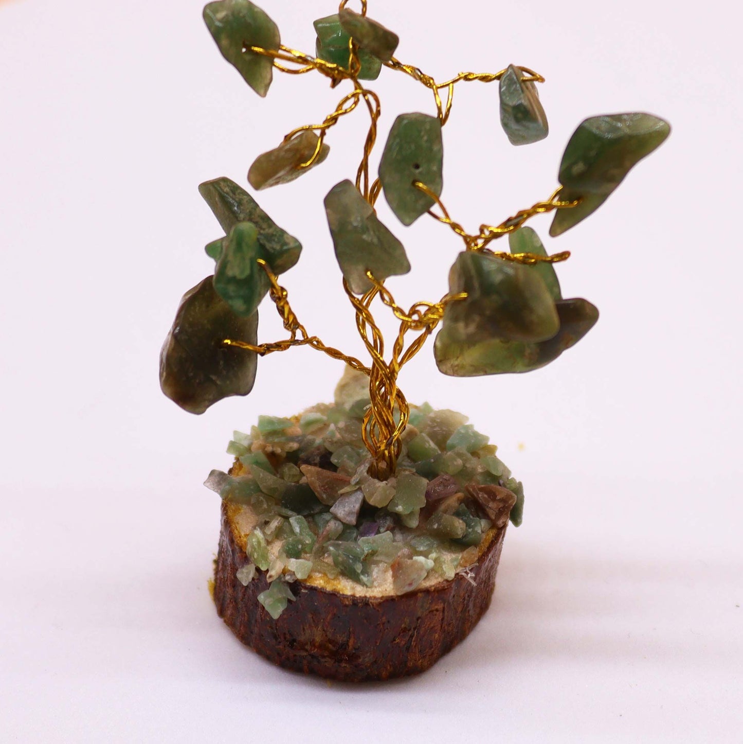 Mini árbol de Aventurina Verde sobre base de madera - 15 Gemas Naturales