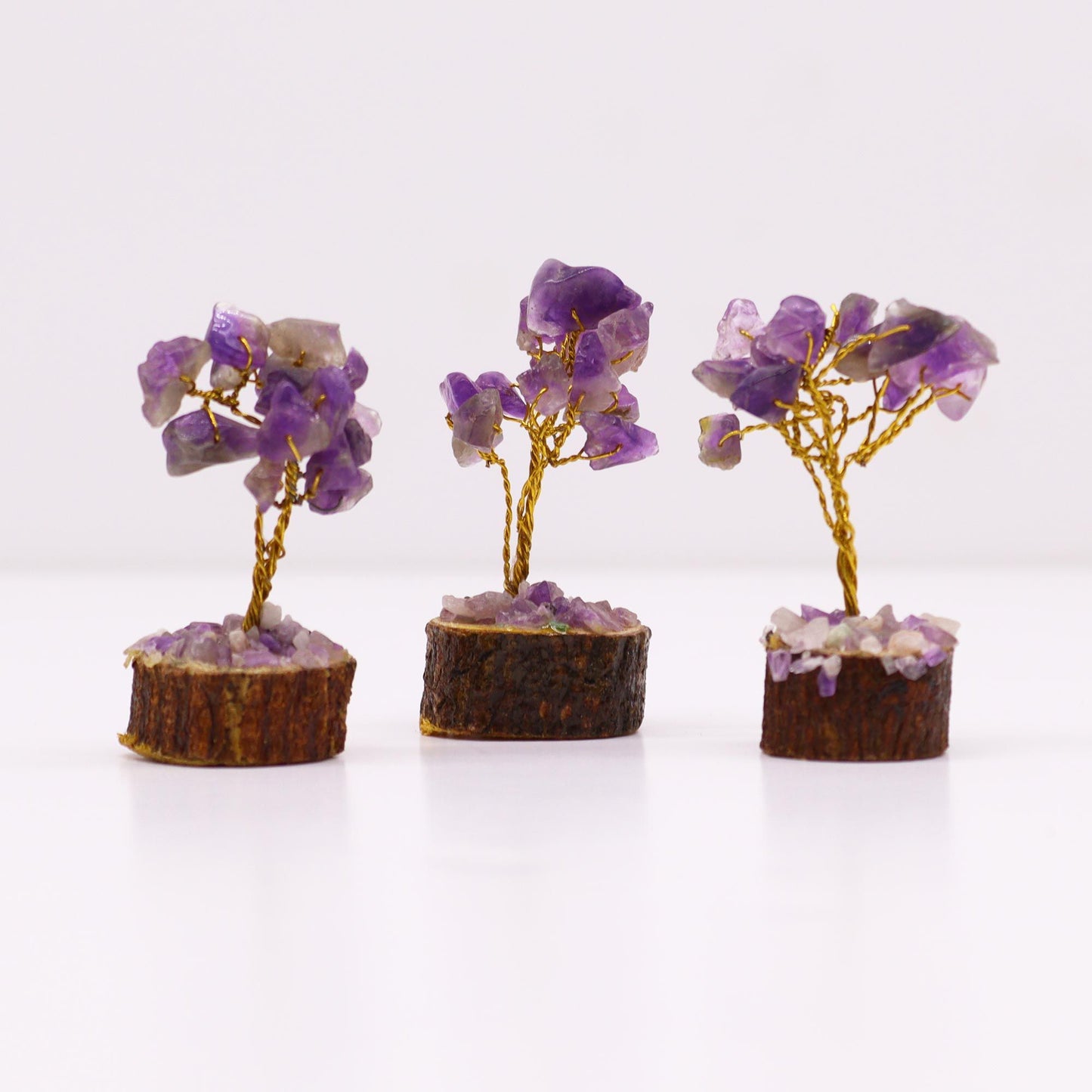 Mini árbol de Amatista sobre base de madera - 15 Gemas Naturales