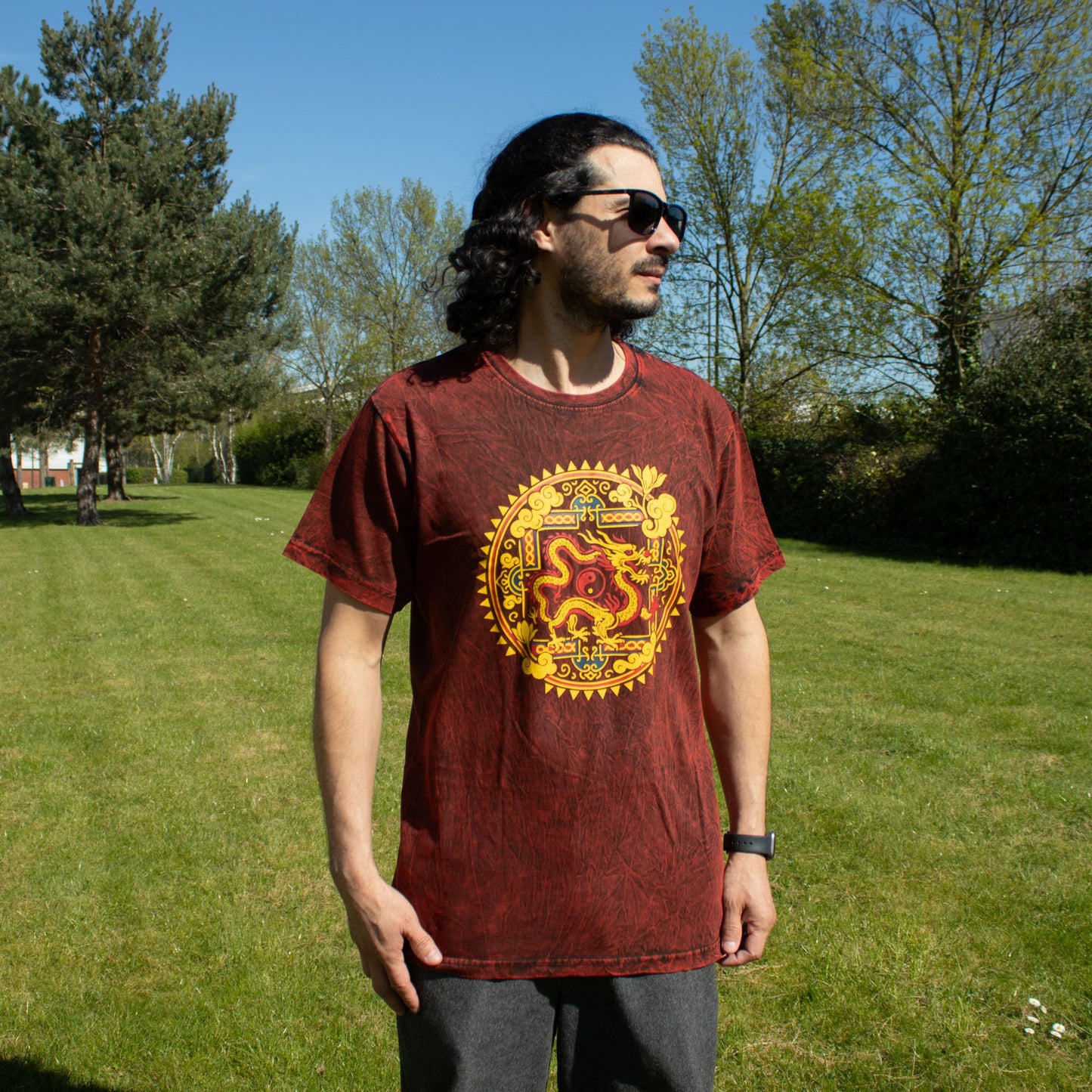 Nomad Sari Camiseta de algodón lavado a la piedra - Mandala de dragón - granate - pequeña