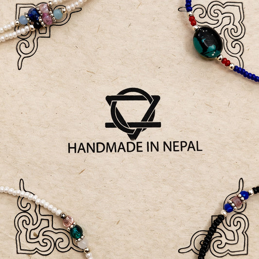 Collar fino nepalí de doble hilera con ónix negro y cuentas facetadas - (42 cm)