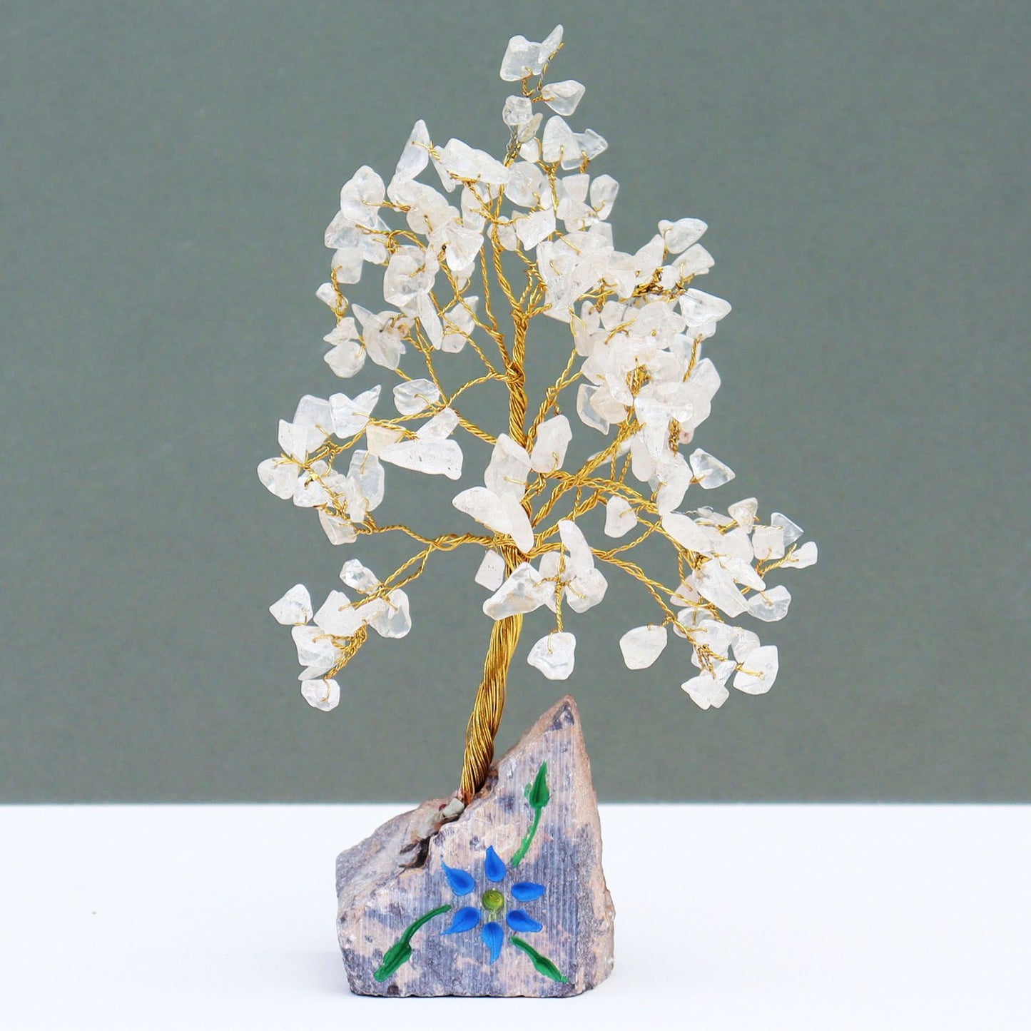 Árbol de Cuarzo sobre Base de Piedra - 160 Gemas Naturales
